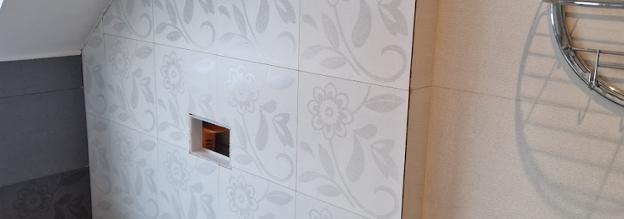 Łazienka w stylu marmurowym — GF Remonty